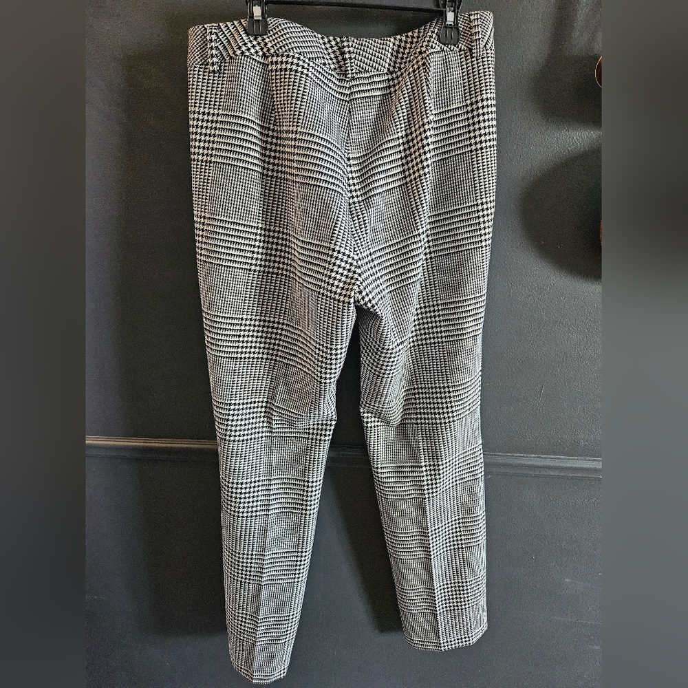 Banana Republic Pantsuit – Tailored & Timeless DM To Buy Separately - Picture 12 of 13